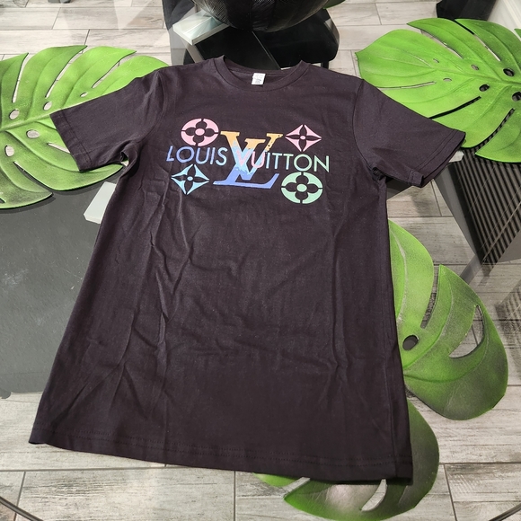 Designer Junky Graphic Tee - Picture 8 of 9